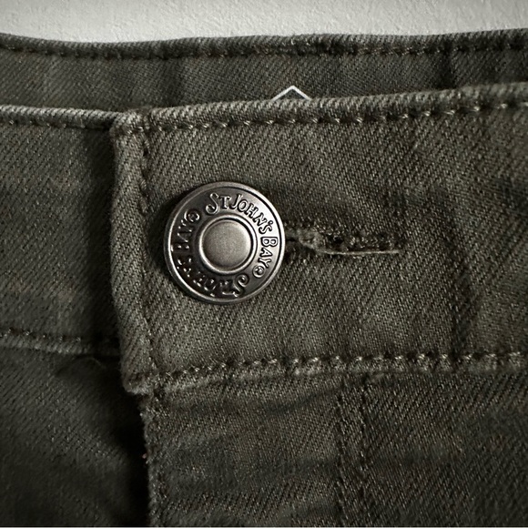 St. John's Bay Skinny Leg Jeans, Olive Army Green Size 10 | Cotton blend - Picture 5 of 9